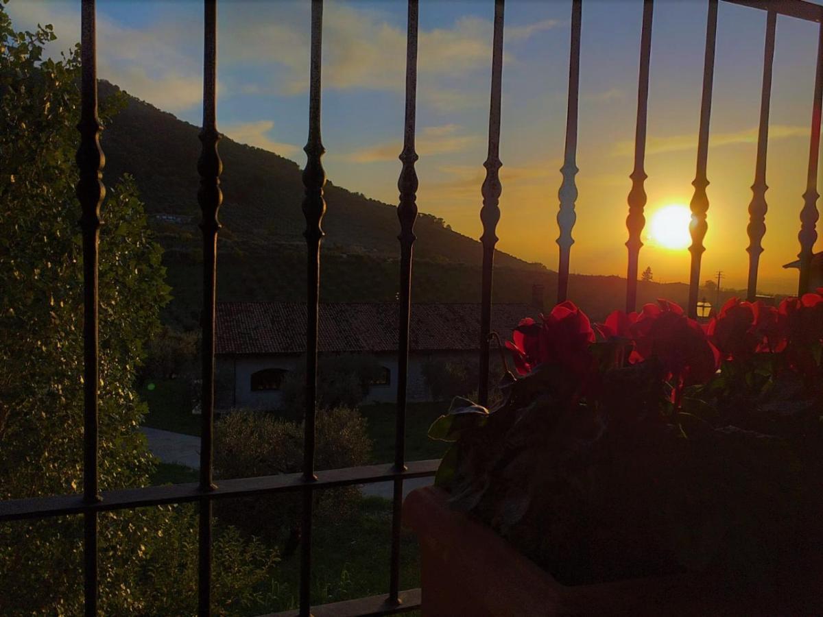 Casale Dei Priori Bed & Breakfast Rocca Massima Eksteriør bilde